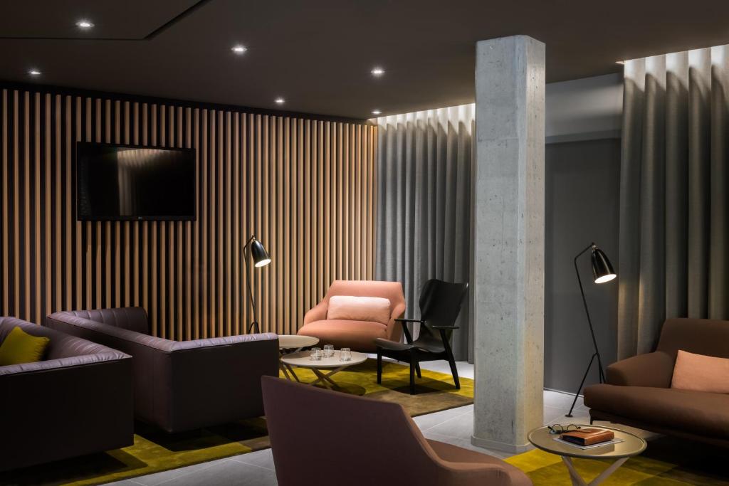 Booking hôtels nantes OKKO Hôtels Nantes Château