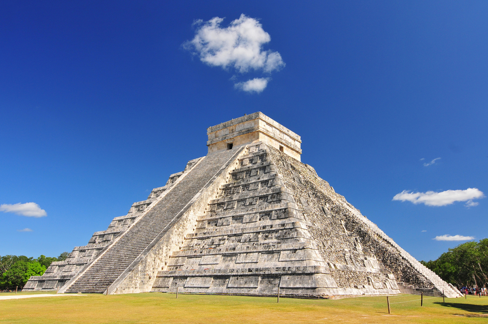 Temple,Of,Kukulkan,"el,Castillo",Step,A,In,Chichen,Itza