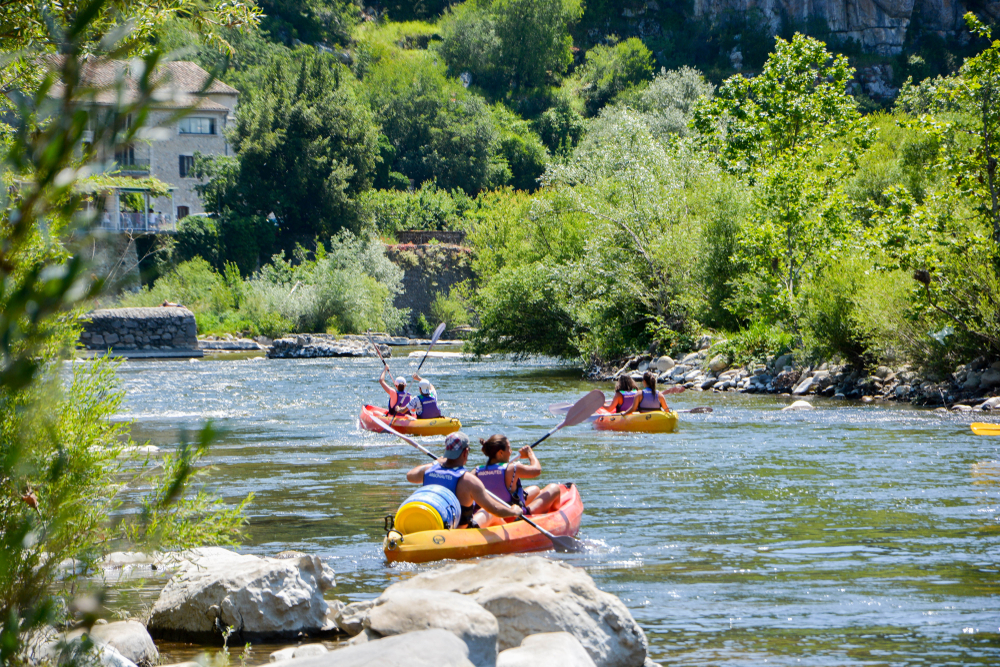 Canoë,Sur,La,Rivière,Ardèche,Près,De,Vallon,Pont,D'arc