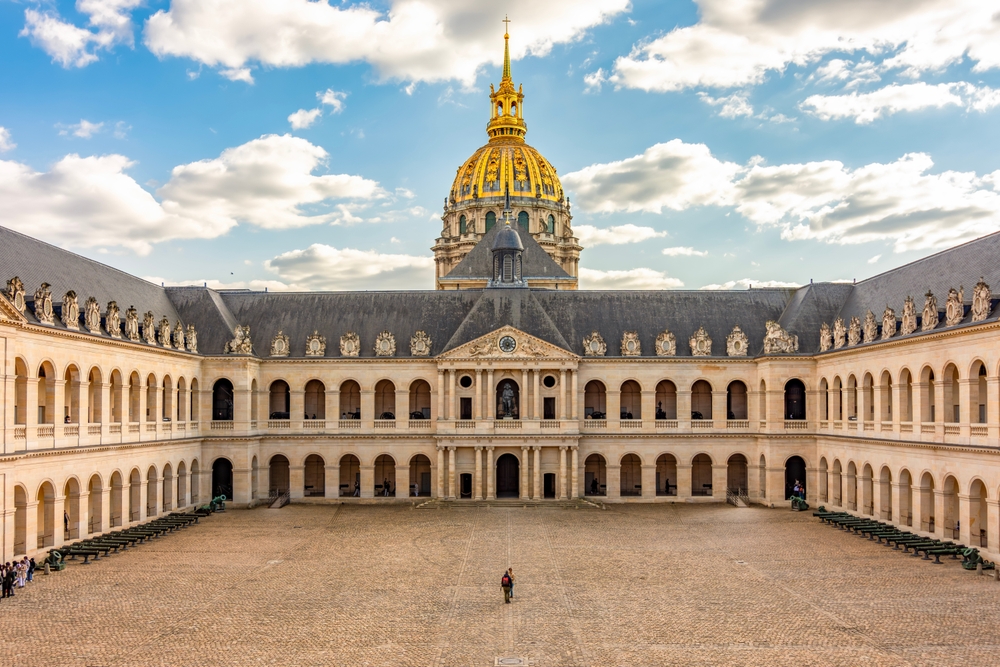 Cour,D'honneur,(court,Of,Honor),In,Les,Invalides,(national,Residence